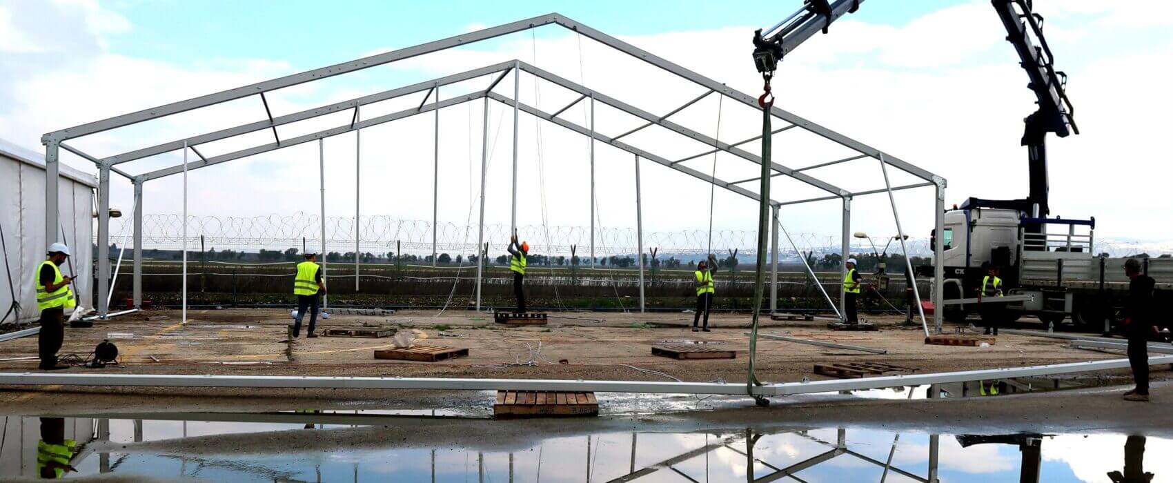 אוהלי קונסטרוקציה